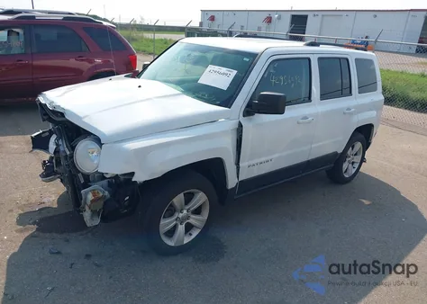 2015 Jeep Patriot Latitude из США, поврежденный, VIN 1C4NJRFB2FD136258